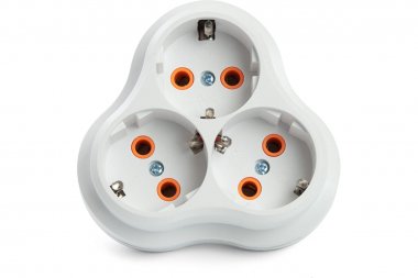 Фотография товара 'Feron 49165 Сетевой разветвитель STEKKER ADP16-23-21 (ADP16-23-21) с заземлением'