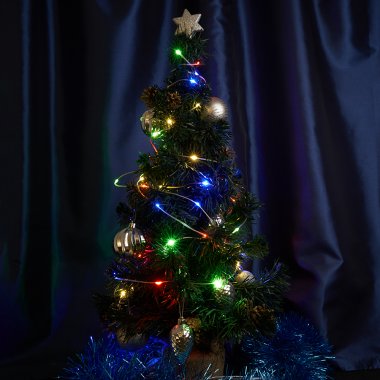 Фотография товара 'Feron Гирлянда линейная , 50LED, (мультиколор), настраивается контроллером, 5м+3м прозрачный шнур, 48618'