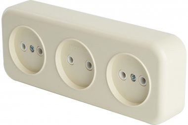 Фотография товара 'Feron 49055 Розетка STEKKER PST16-50-20 на 3 гнездо, без заземления'