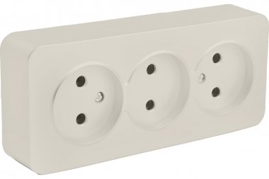 Фотография товара 'Feron 49499 Розетка STEKKER MST10-13-04 на 3 гнездо, без заземления'