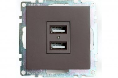 Фотография товара 'Feron 49027 Розетка STEKKER GLS10-7115-04 на 2 гнездо размер 55*55*35мм'