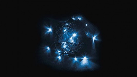 Фотография товара 'Feron Гирлянда линейная CL02, 20LED, IP20, 1,2W, от сети 230V с контроллером'