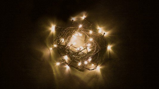 Фотография товара 'Feron Гирлянда линейная CL03, 40LED, 2700К, IP20, 2,4W, от сети 230V с контроллером'