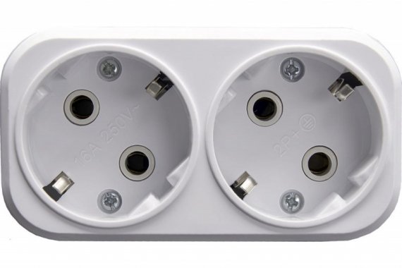 Фотография товара 'Feron Разветвитель сетевой 2-местный с/з, ADP16-22-20, белый 39023'