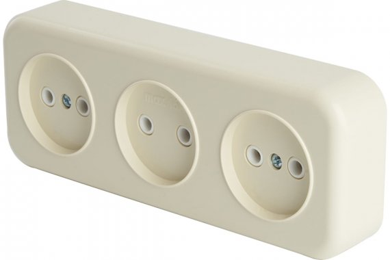 Фотография товара 'Feron 49055 Розетка STEKKER PST16-50-20 на 3 гнездо, без заземления'