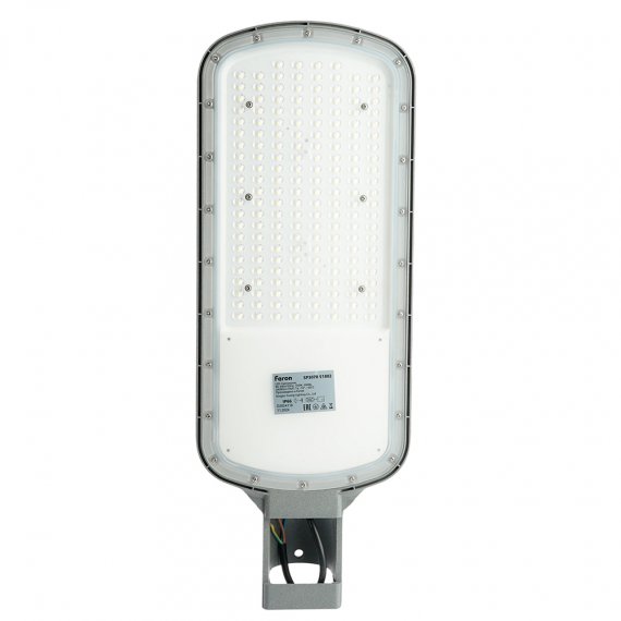 Фотография товара 'Feron Уличный светильник консольный светодиодный, на столб (ДКУ) , 150W, 5000К (дневной), 90-300V/50Гц, 24000Lm, IP66, 51802'